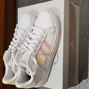 New in Box: adidas Grand Court 2.0 K